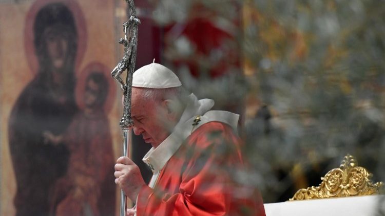 Papež Frančišek: <strong>Gospod</strong> nam je služil tako, da <em>je izkusil izdajstvo in zapuščenost</em>