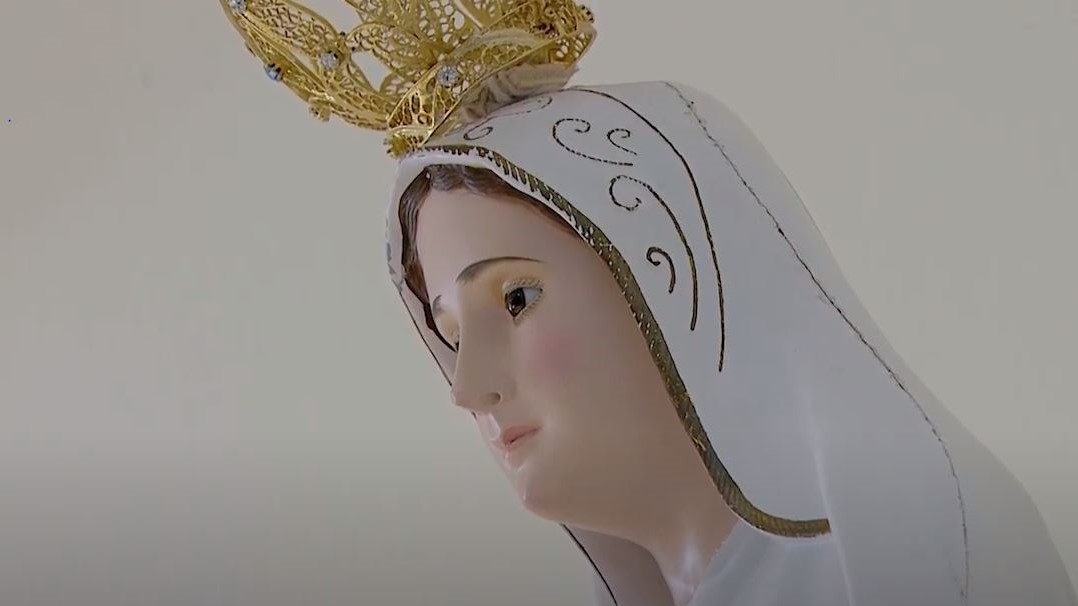 Papeževa <strong>molitev k Mariji</strong> za <em>mesec maj </em>
