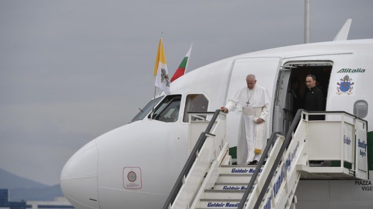 <em>Papež Frančišek</em> bo marca 2021 <strong>obiskal Irak</strong>