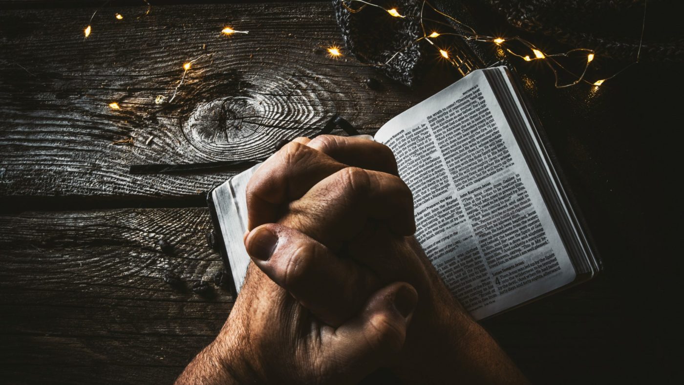 timothy-eberly-wnrxQGBhbh8-unsplash Kateheza o <strong>prosilni molitvi</strong>: <em>Ne sramujmo se prositi</em>, Bog bo odgovoril