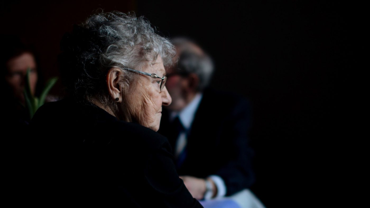 STARI STARŠI christian-langballe-3I0X0owZS7M-unsplash <strong>Svetovni dan starih staršev in ostarelih</strong> obhajali na <em>4. nedeljo v juliju</em>