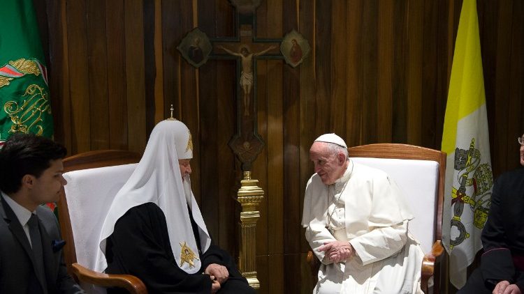 Pet let od srečanja <strong>papeža Frančiška in patriarha Kirila</strong>: <em>Cerkev in pandemija</em>