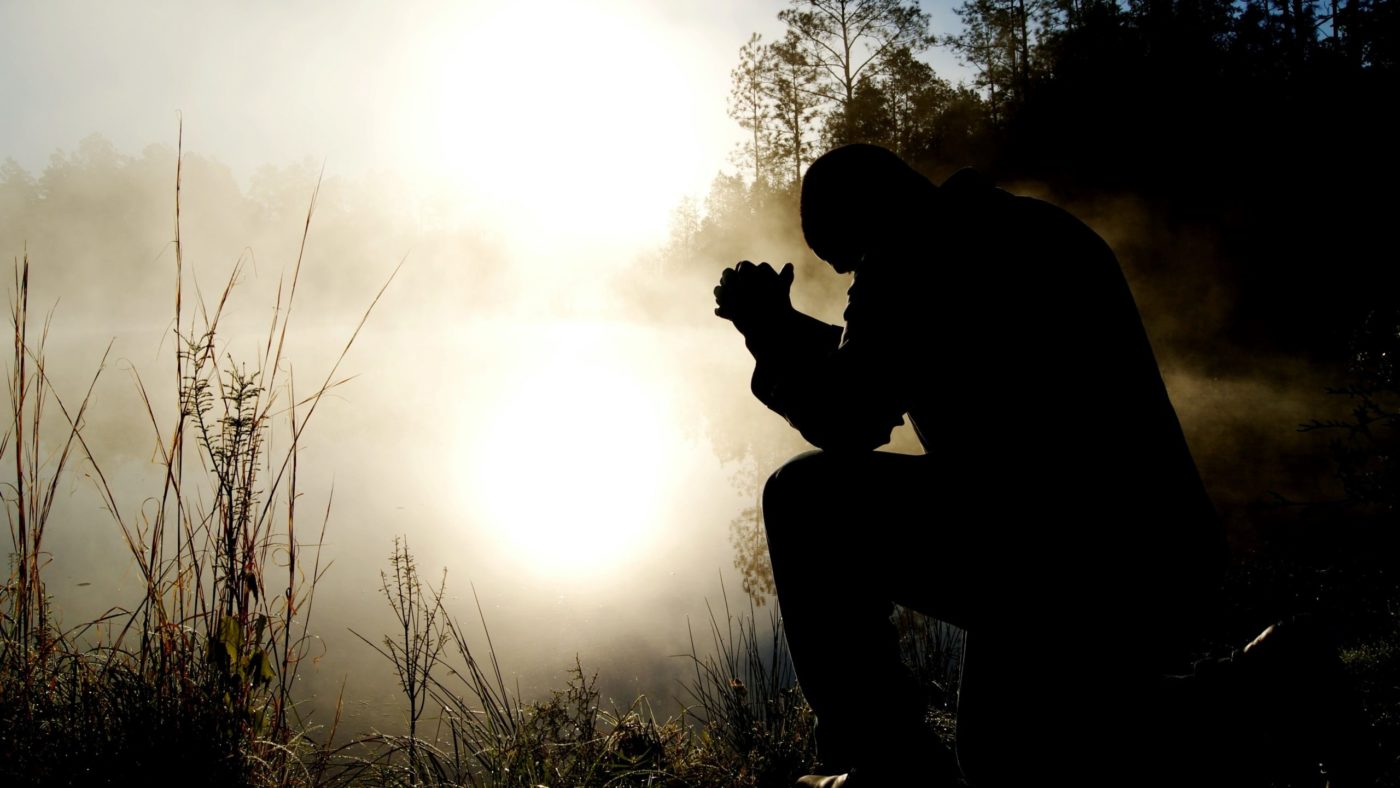odpuščanje aaron-burden-lPCu8HnGU2E-unsplash Papež Frančišek: <EM>Bog vedno odpušča</EM>, če mi s ponižnostjo prosimo <strong>odpuščanja</strong>