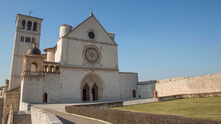 <em>Pred 800 leti</em> sta se v Assisiju srečala <strong>sv. Frančišek in sv. Anton Padovanski</strong>