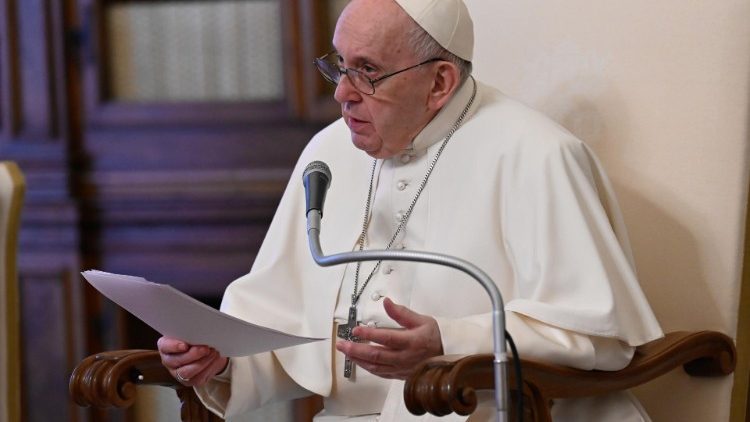 Papež: <strong>Ustvarjati vezi</strong> <EM>prijateljstva in bratstva</EM> za boljši svet