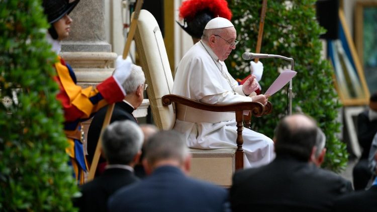 Papež začel <strong>nov sklop katehez </strong>o Pismu Galačanom: <em>Svobodni in radostni </em>