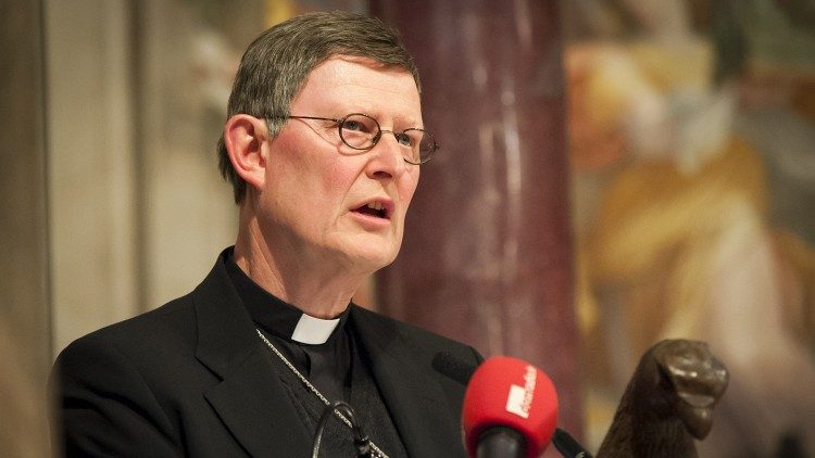 Kölnski <strong>nadškof Woelki </strong>se za nekaj mesecev <EM>umika iz nadškofije</EM>
