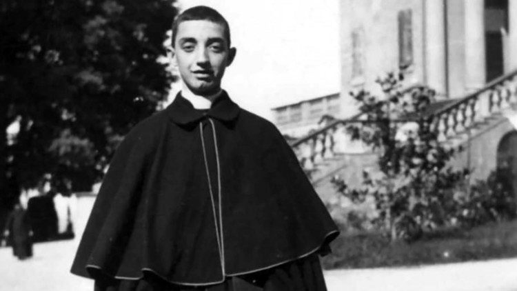 Za <strong>blaženega</strong> razglašen 29-letni duhovnik<em> Giovanni Fornasini </em>