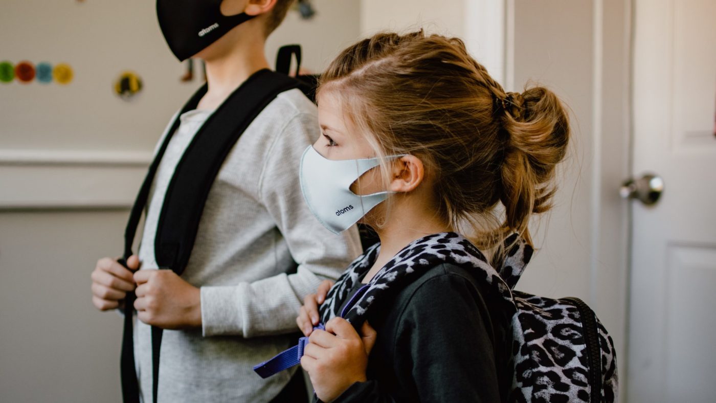 kelly-sikkema-RYABMCLP7aM-unsplash <strong>Nova navodila</strong> slovenskih škofov: <em>Verouk za otroke, starejše od 12 let, le ob izpolnjevanju pogojev PCT</em>
