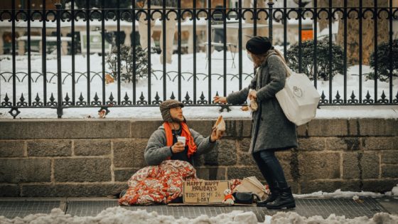 jon-tyson-unsplash Z <em>verigo ljubezni</em> skozi advent – <strong>14. december</strong>
