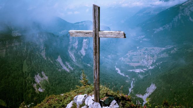 hugues-de-buyer-mimeure-wT0iS-TSZM-unsplash Sreda, 14. september: Povišanje Svetega Križa