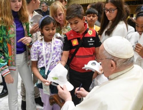 Papež napisal poslanico vsem otrokom za 1. svetovni dan otrok