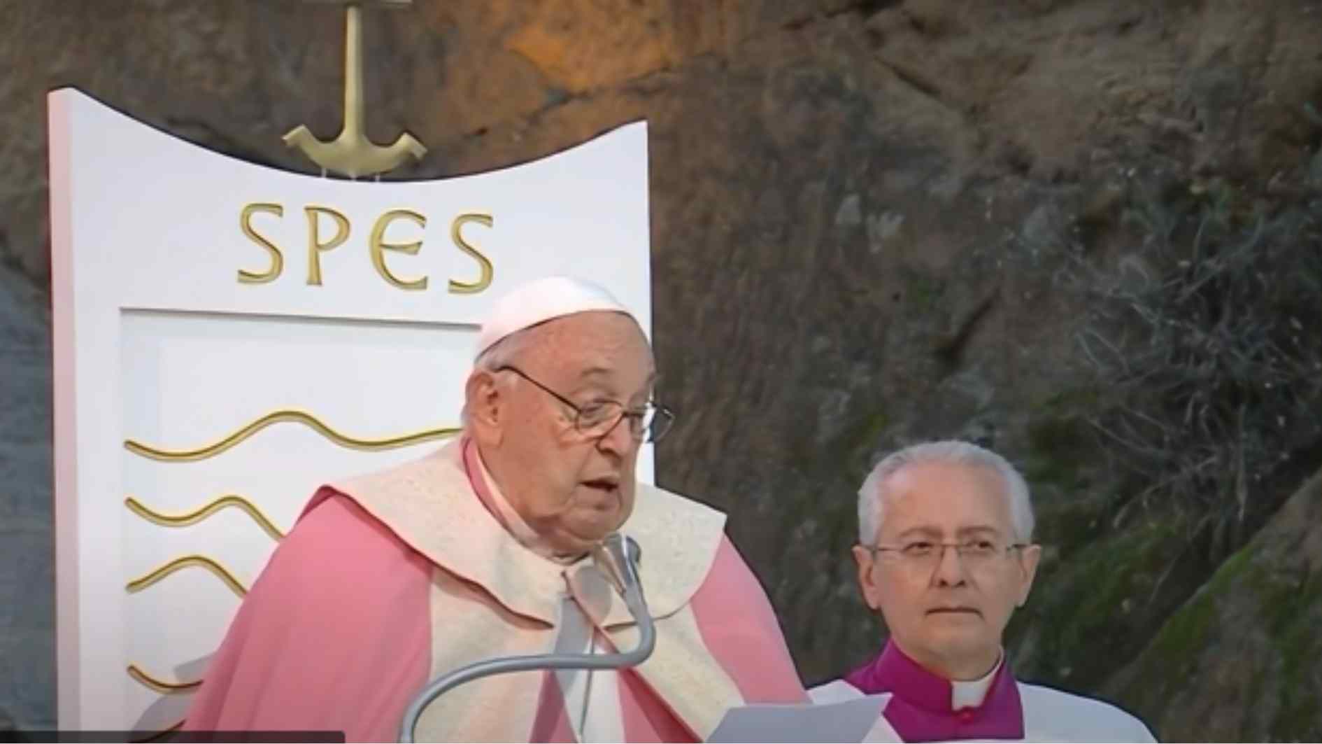 Sveti oče: <strong>Kristus je prisoten v vsakem času, v vsakršni stiski;</strong> <em>je vir našega veselja</em>