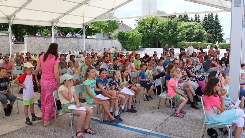 <strong>Molitveni dan</strong> za duhovne poklice in <strong>srečanje družin</strong> ljubljanske nadškofije na <em>Brezjah, 13. 9.</em>